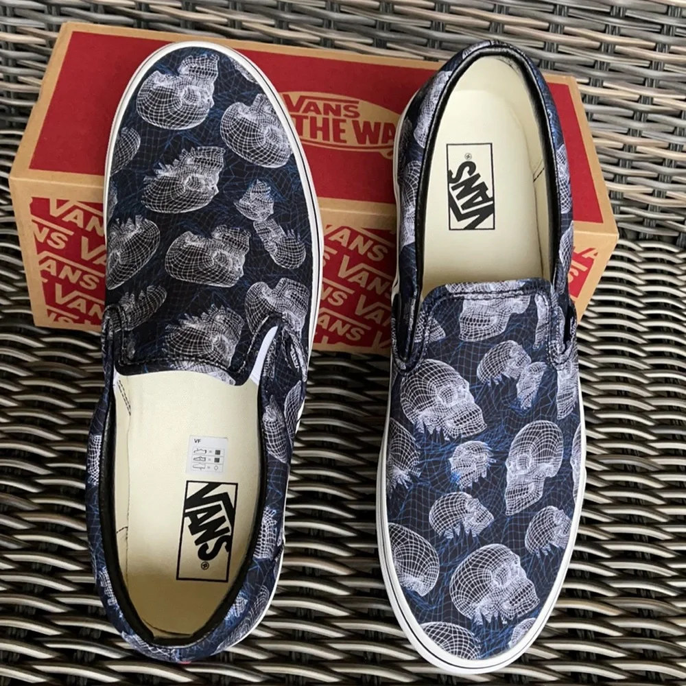 Vans Classic Slip-On Wireframe Skulls black/true White MENS - Picture 13 of 16